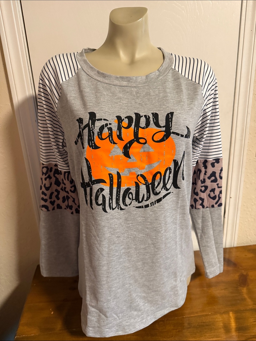 Gray Long-Sleeve Halloween Tee with Orange Pumpkin Graphic